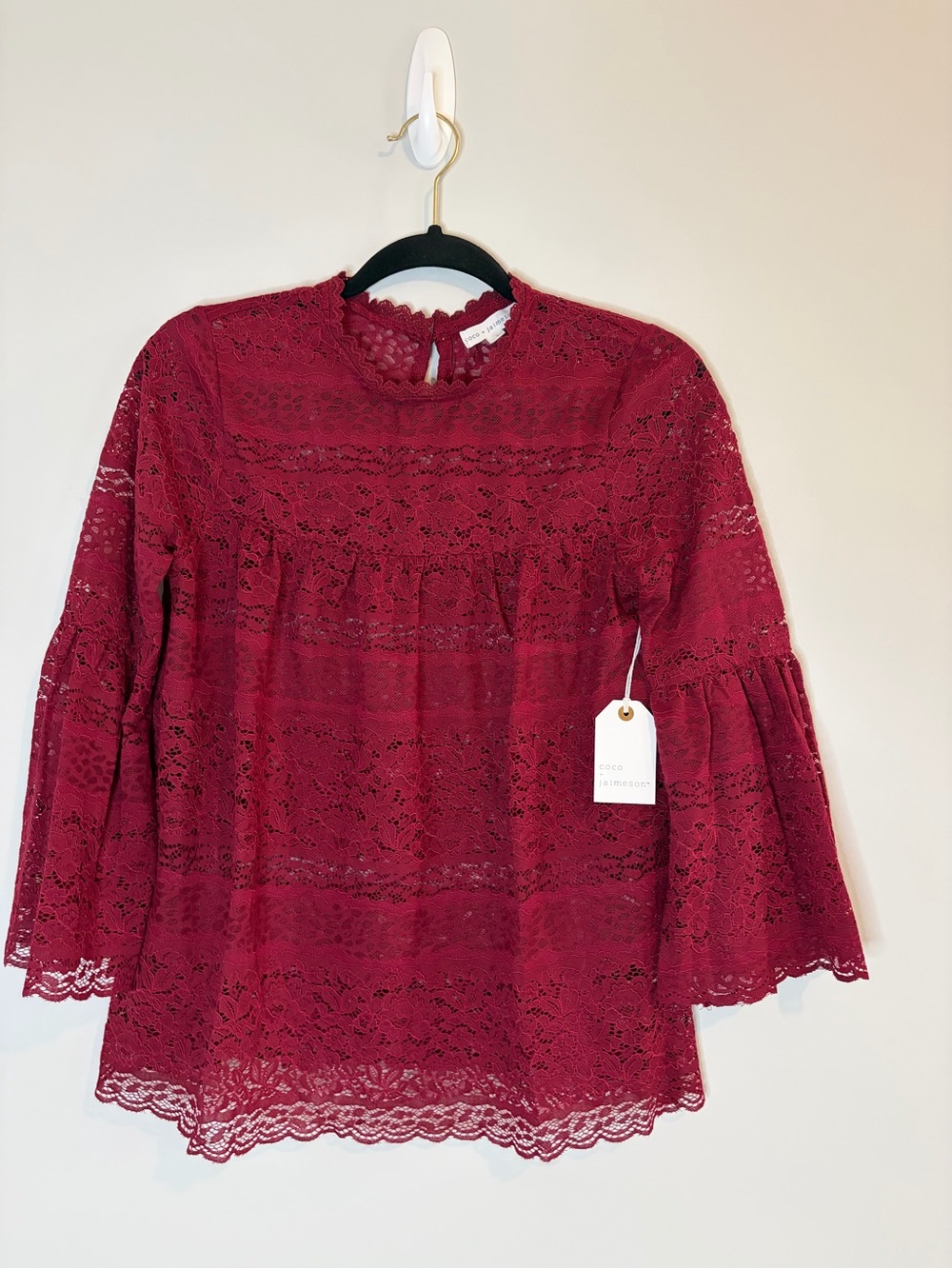 Coco + Jaimeson NWT Burgundy Floral Lace Bell Sleeve Blouse